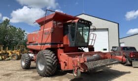 1987 Case 1680 Combine