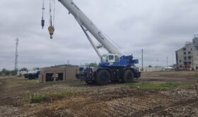 Tadano GR-750XL Rough Terrain Crane