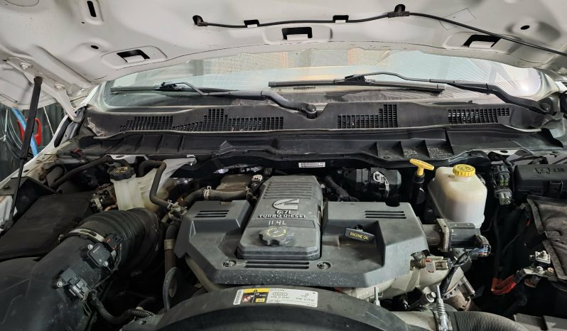 2013 Dodge 5500, 4 X 4. full