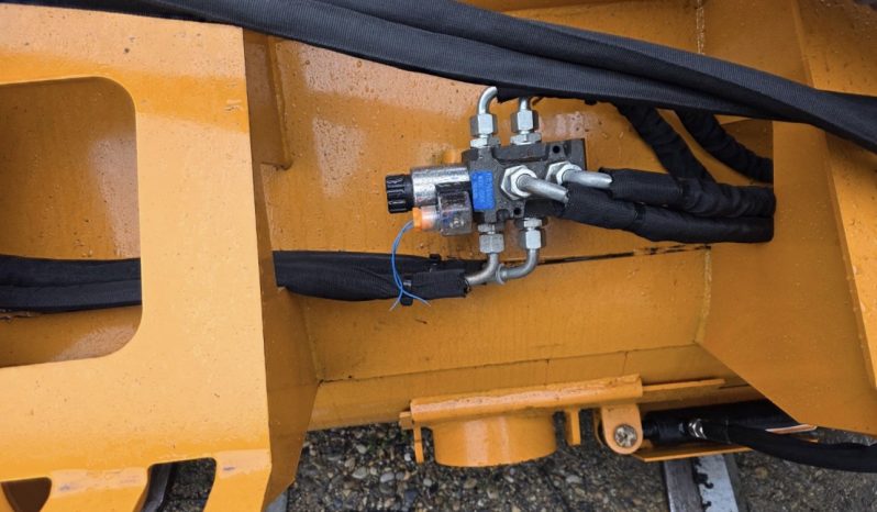 Landhonor Concrete Mixer – Skid Steer full