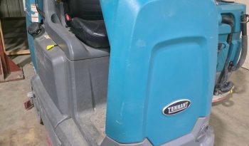 Tennant T12 Ride-On Floor Scrubber full